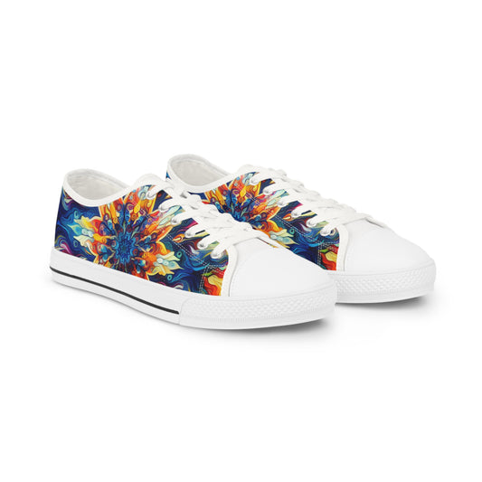 Lila Thornfield - Lowtop Sneakers